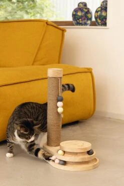 Designed By Lotte Krabpaal Inez -Dierbenodigdheden Serie Winkel 0409150 sfeer1